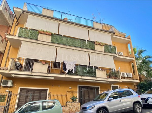 casa indipendente in vendita a Giardini-Naxos