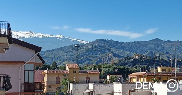 appartamento in vendita a Giardini-Naxos