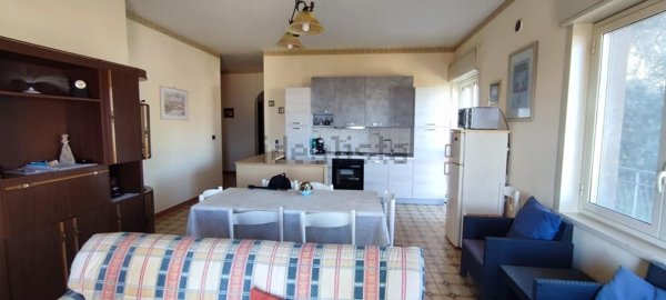 appartamento in vendita a Giardini-Naxos