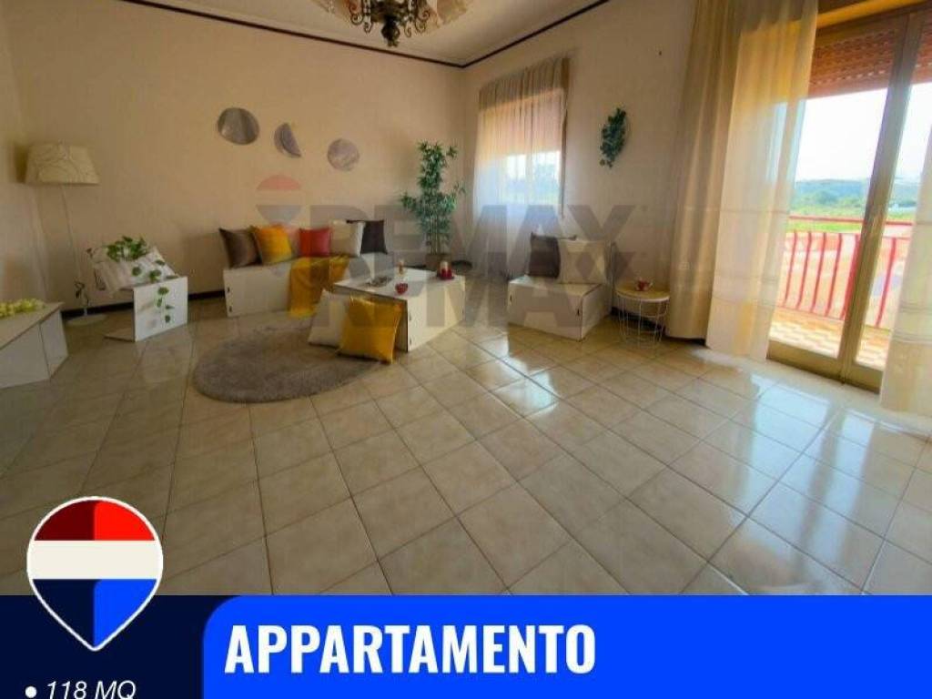 appartamento in vendita a Giardini-Naxos