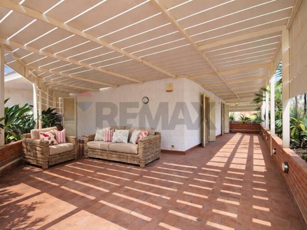 appartamento in vendita a Giardini-Naxos