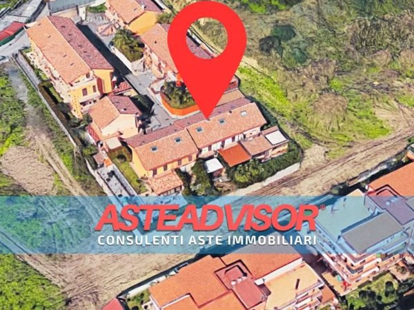 casa indipendente in vendita a Giardini-Naxos