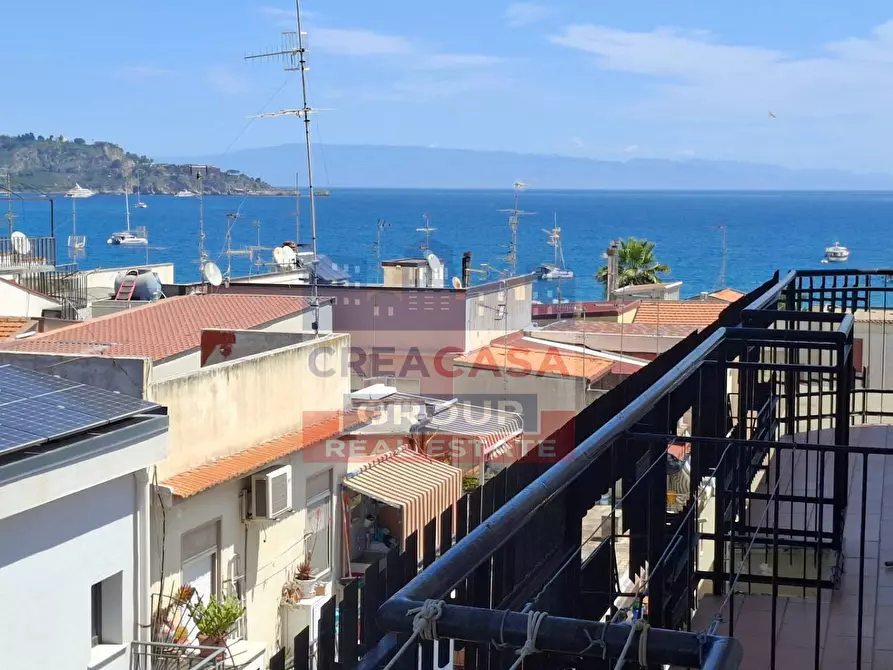 appartamento in vendita a Giardini-Naxos