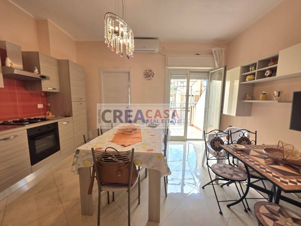 appartamento in vendita a Giardini-Naxos