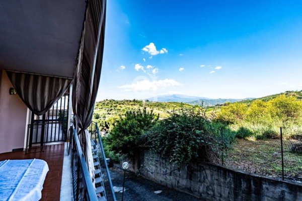 appartamento in vendita a Giardini-Naxos