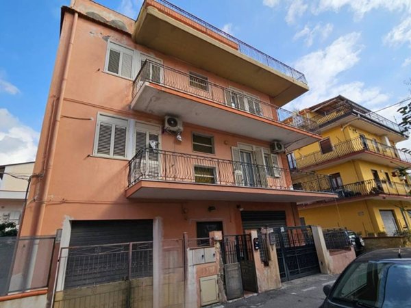 appartamento in vendita a Giardini-Naxos