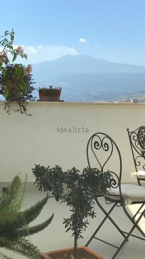 appartamento in vendita a Giardini-Naxos