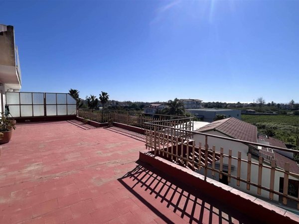 appartamento in vendita a Giardini-Naxos