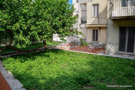 appartamento in vendita a Giardini-Naxos