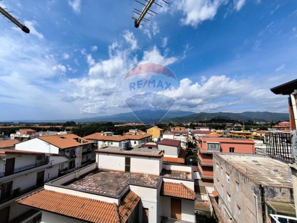 appartamento in vendita a Giardini-Naxos