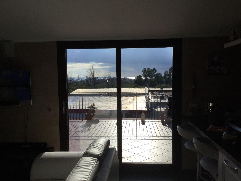 appartamento in vendita a Giardini-Naxos