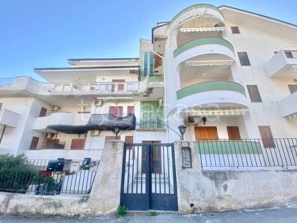 appartamento in vendita a Giardini-Naxos