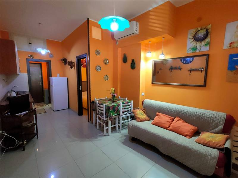 appartamento in vendita a Giardini-Naxos