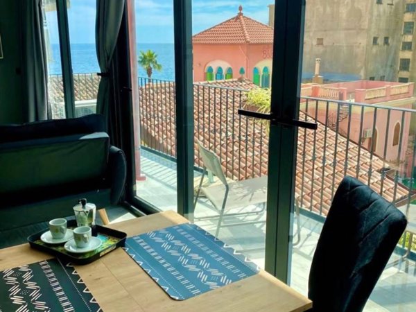 casa indipendente in vendita a Giardini-Naxos