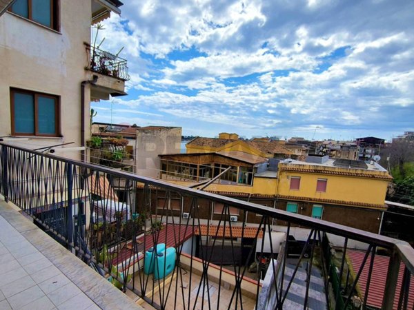 appartamento in vendita a Giardini-Naxos