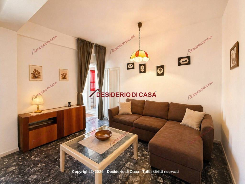 appartamento in vendita a Giardini-Naxos