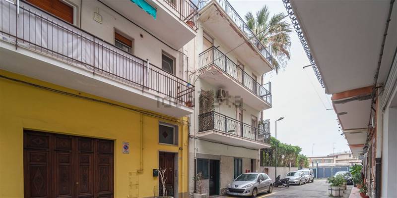 appartamento in vendita a Giardini-Naxos