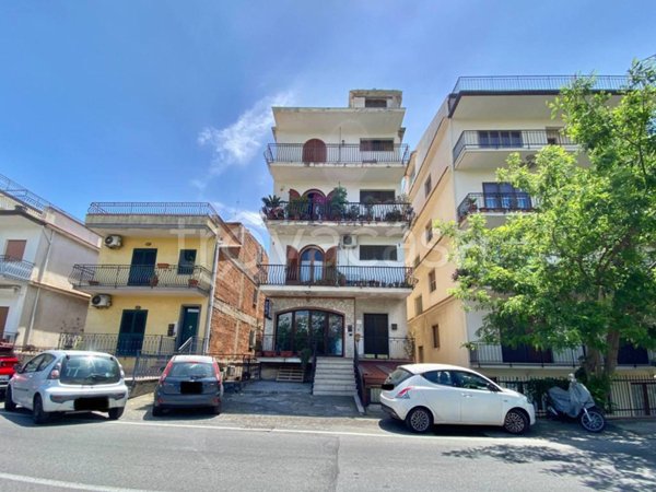 appartamento in vendita a Giardini-Naxos