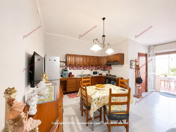 appartamento in vendita a Giardini-Naxos