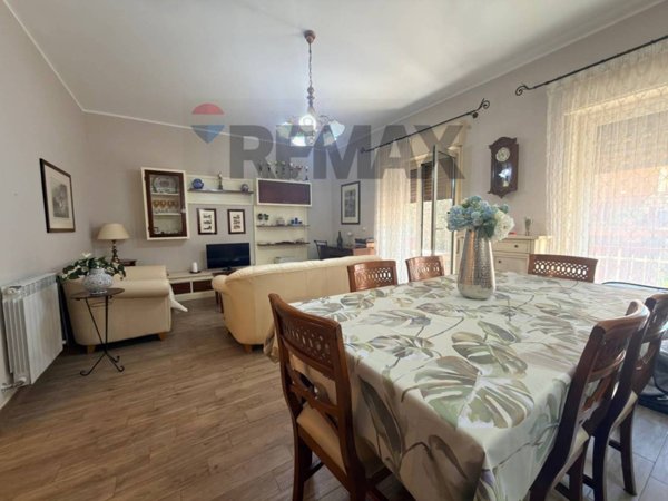 appartamento in vendita a Giardini-Naxos
