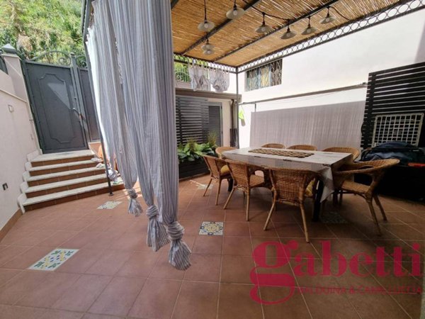 appartamento in vendita a Giardini-Naxos