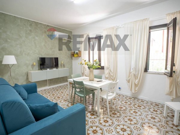 appartamento in vendita a Giardini-Naxos