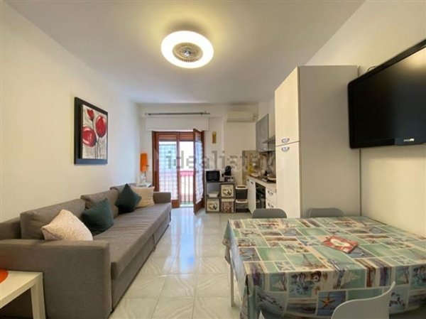 appartamento in vendita a Giardini-Naxos