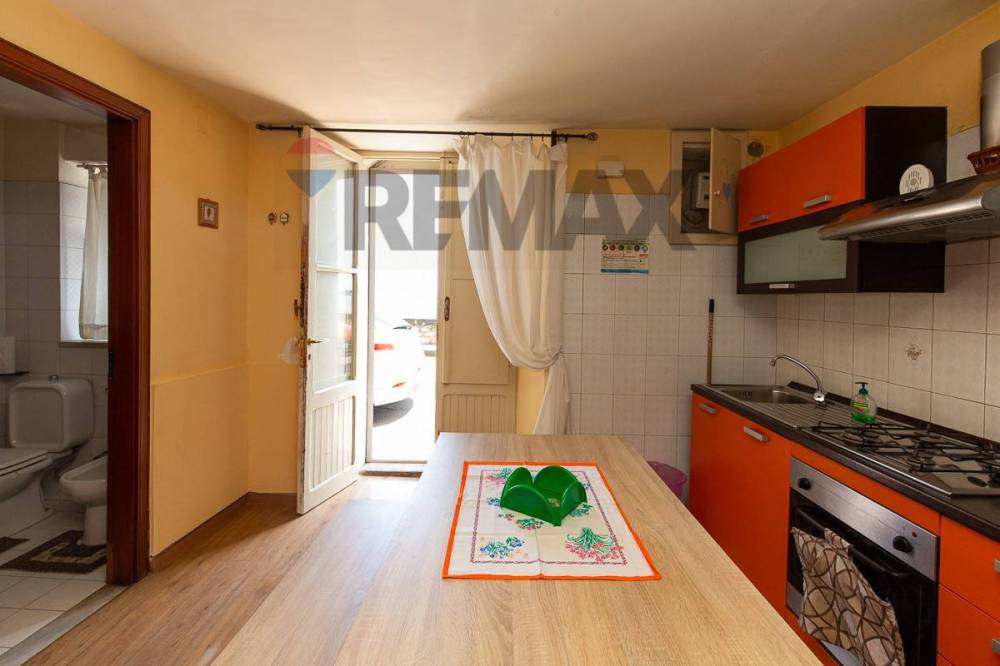 casa indipendente in vendita a Giardini-Naxos