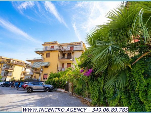 appartamento in vendita a Giardini-Naxos