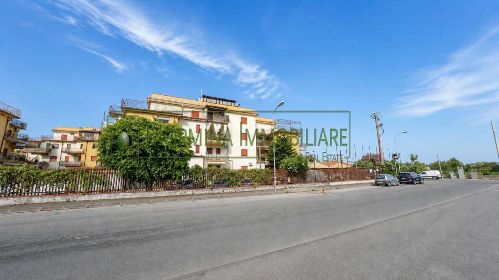 appartamento in vendita a Giardini-Naxos