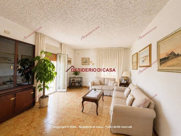 appartamento in vendita a Giardini-Naxos