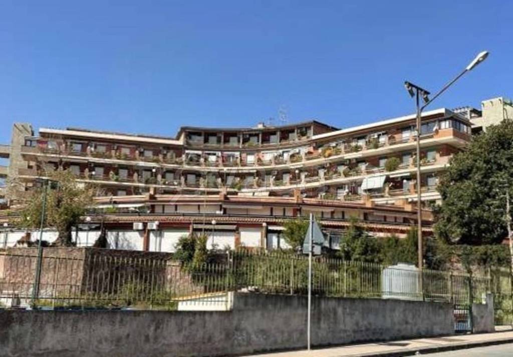 appartamento in vendita a Giardini-Naxos