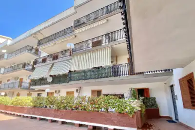 appartamento in vendita a Giardini-Naxos