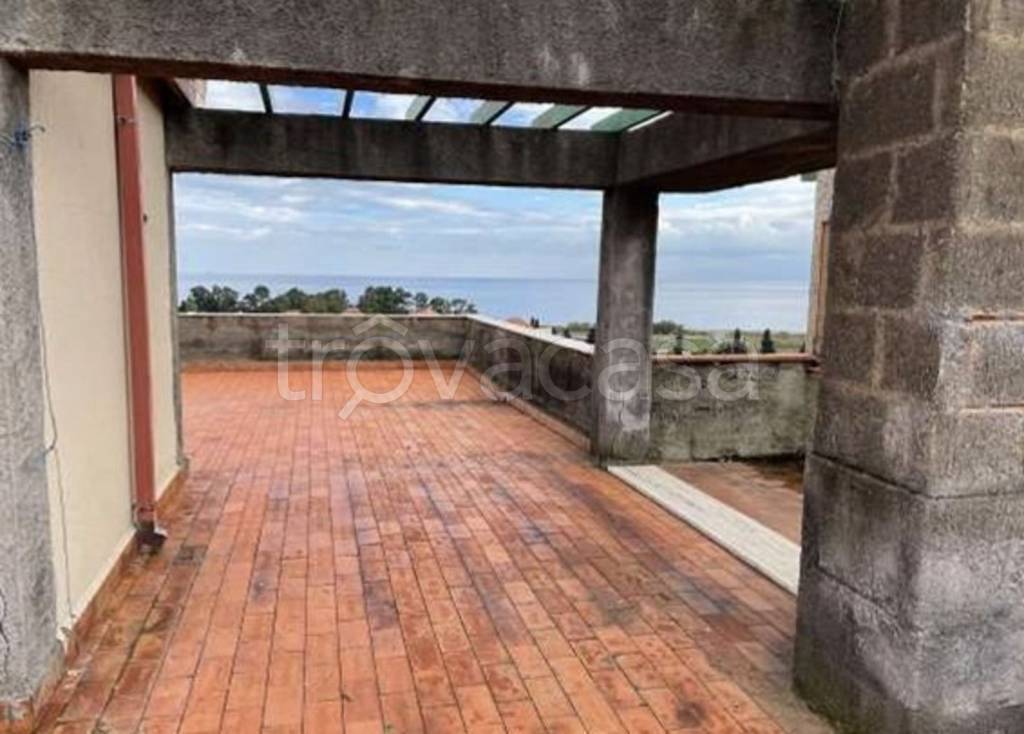 appartamento in vendita a Giardini-Naxos