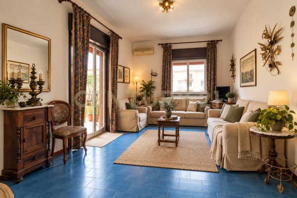 appartamento in vendita a Giardini-Naxos