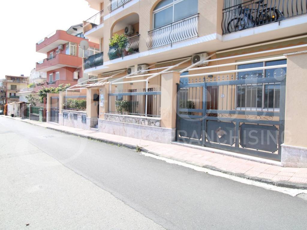 appartamento in vendita a Giardini-Naxos