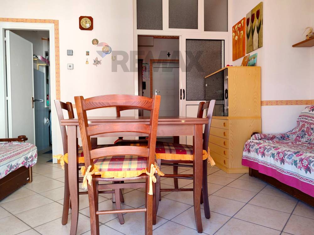 appartamento in vendita a Giardini-Naxos