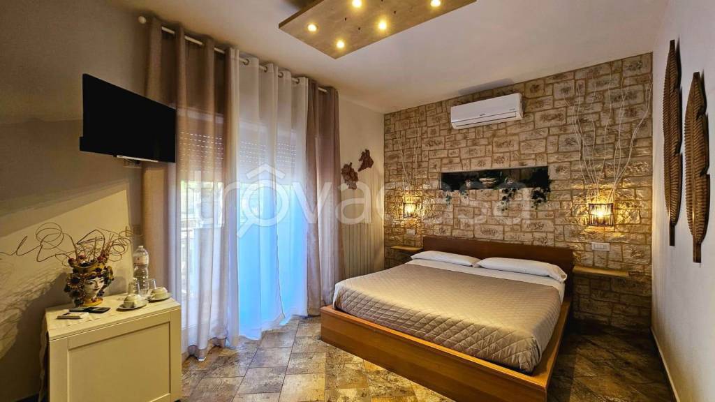 appartamento in vendita a Giardini-Naxos