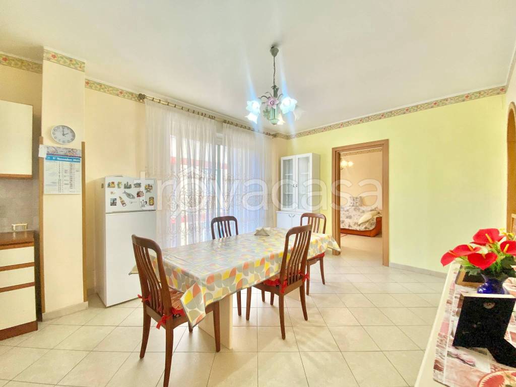appartamento in vendita a Giardini-Naxos