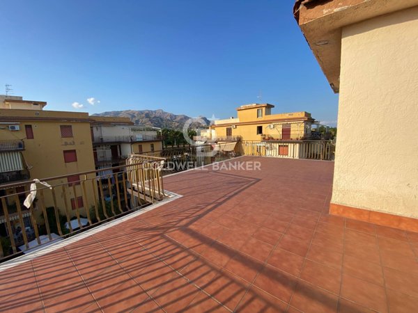 appartamento in vendita a Giardini-Naxos