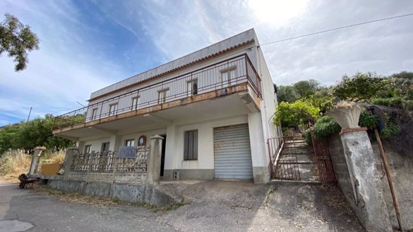 casa indipendente in vendita a Gioiosa Marea in zona San Filippo