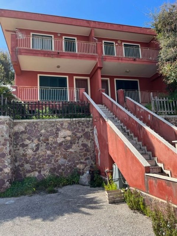 pentavano in vendita a Gioiosa Marea