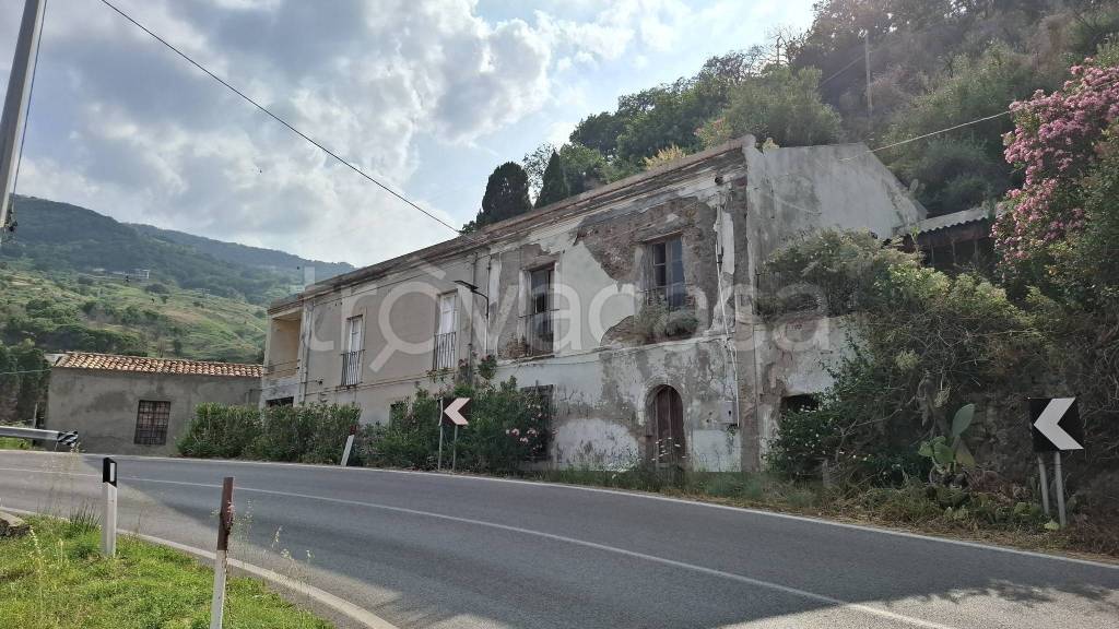 casa indipendente in vendita a Gioiosa Marea