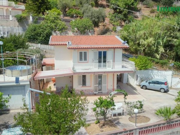 casa indipendente in vendita a Gioiosa Marea