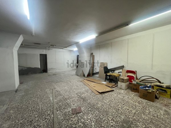 locale commerciale in vendita a Gioiosa Marea