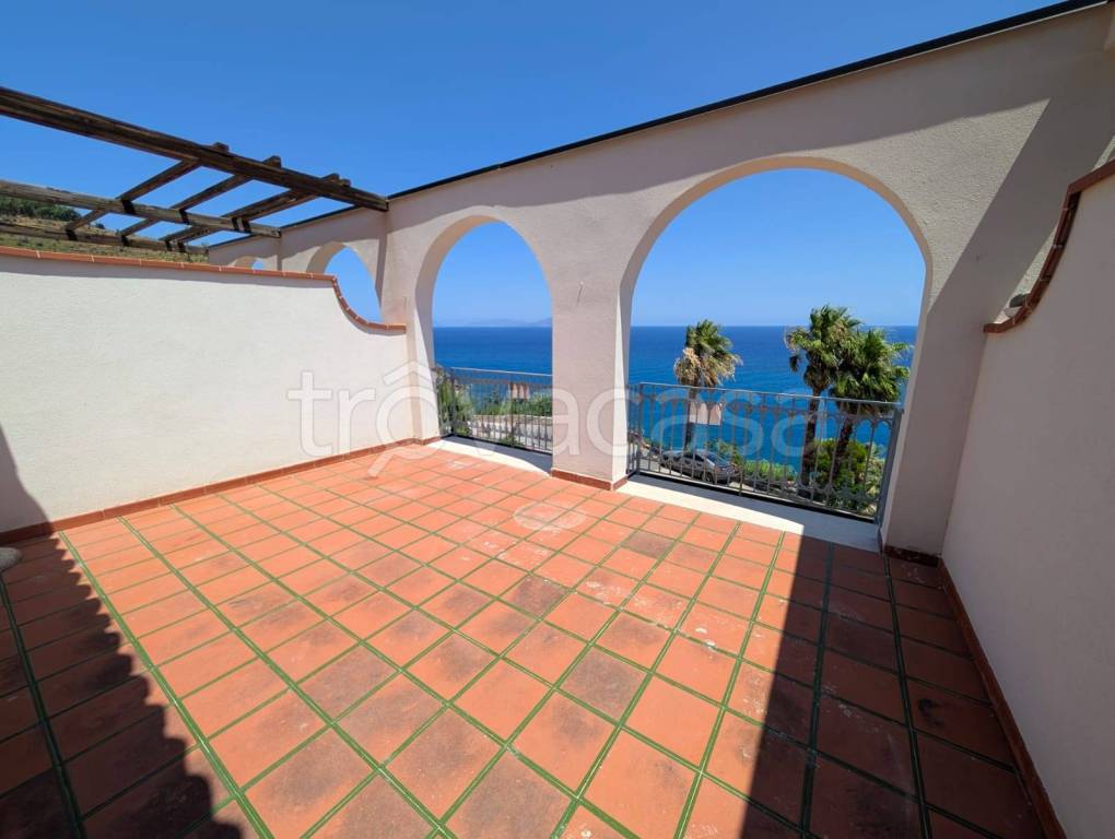 appartamento in vendita a Gioiosa Marea