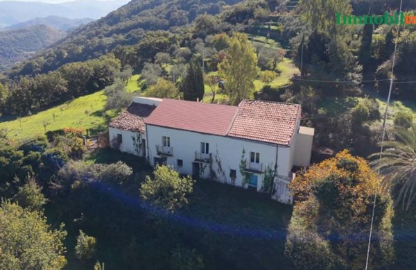 casa indipendente in vendita a Gioiosa Marea