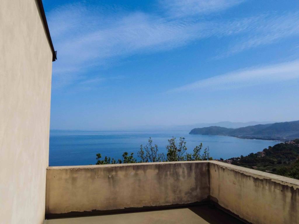 casa indipendente in vendita a Gioiosa Marea