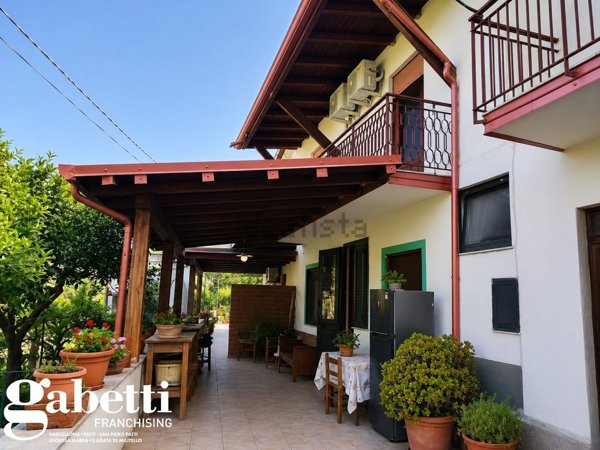 casa indipendente in vendita a Gioiosa Marea in zona Santa Lucia
