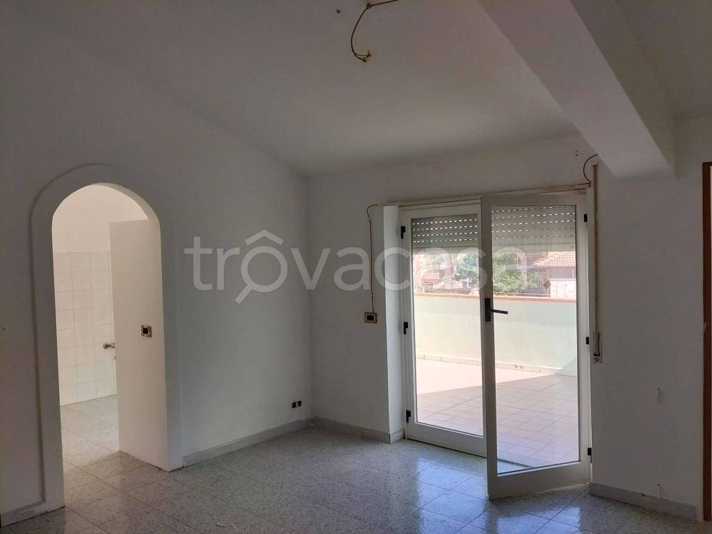 appartamento in vendita a Gioiosa Marea in zona Galbato